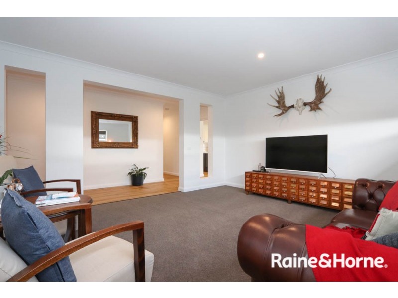 5 Byrne Close, Kelso NSW 2795