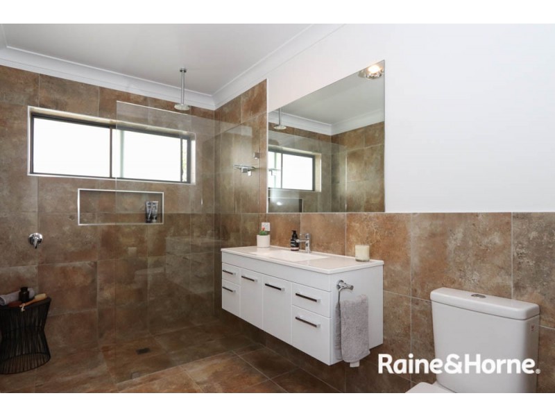5 Byrne Close, Kelso NSW 2795