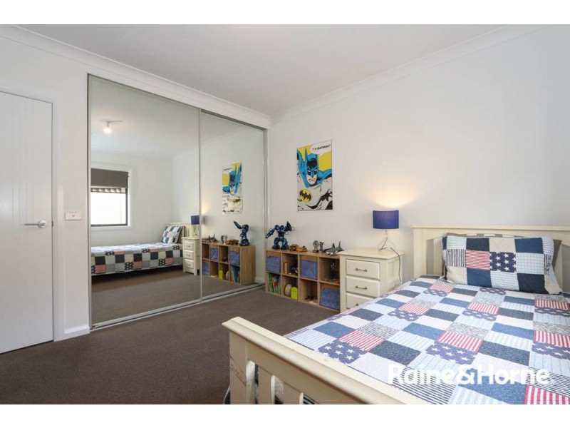 5 Byrne Close, Kelso NSW 2795