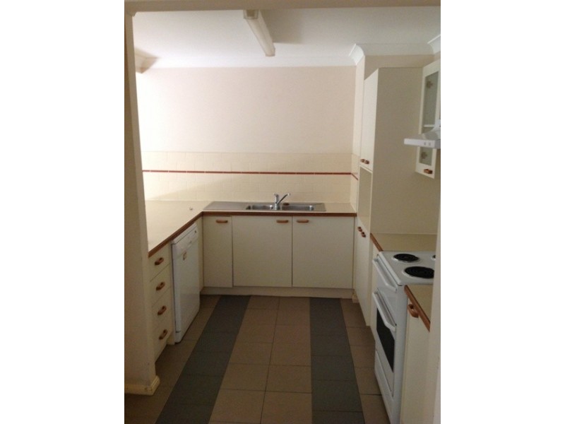 3/171 Keppel Street, Bathurst NSW 2795