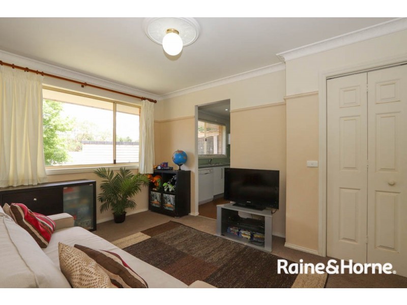 23 Weeks Place, West Bathurst NSW 2795