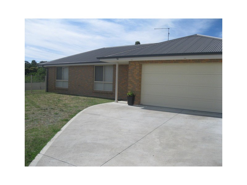 56 Sundown Drive, Bathurst NSW 2795