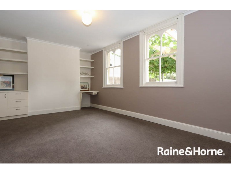 25 Rankin Street, Bathurst NSW 2795