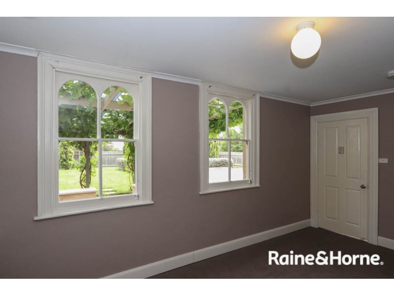 25 Rankin Street, Bathurst NSW 2795