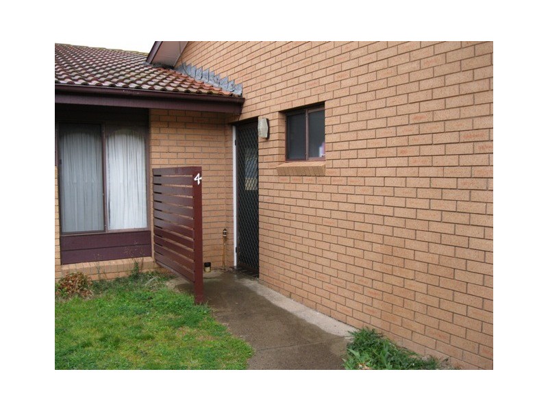 4/73 Suttor St, Bathurst NSW 2795