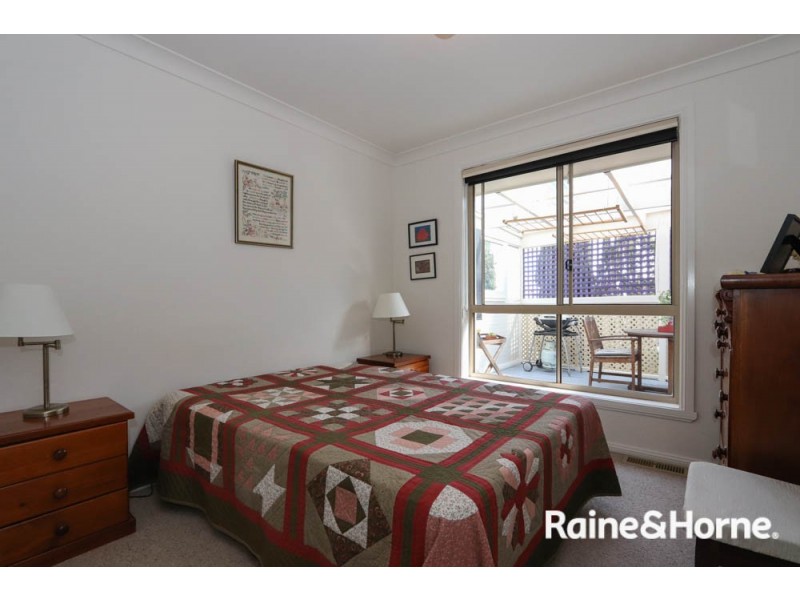 2a Mawson Close, Windradyne NSW 2795