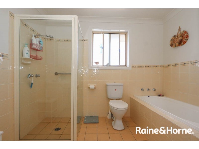 2a Mawson Close, Windradyne NSW 2795