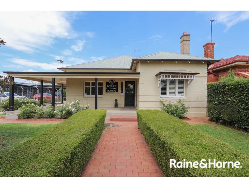 90 Rankin Street, Bathurst NSW 2795