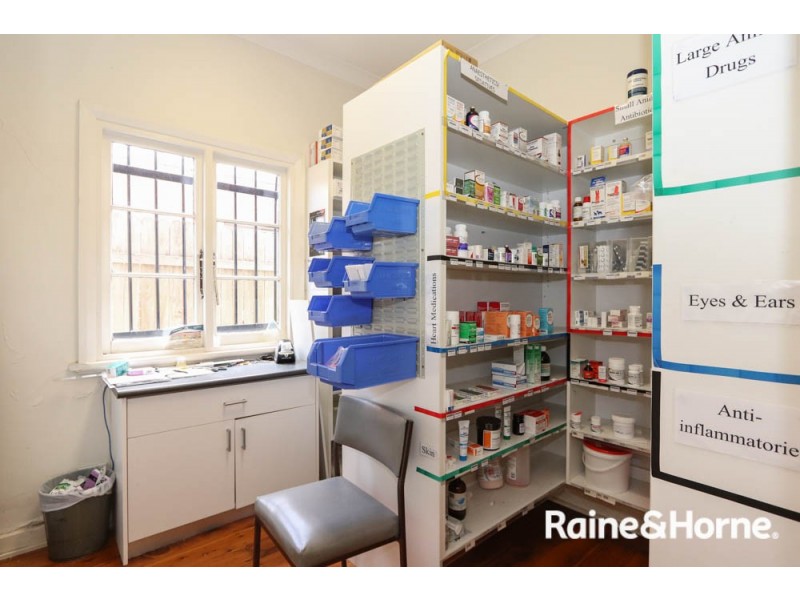 90 Rankin Street, Bathurst NSW 2795