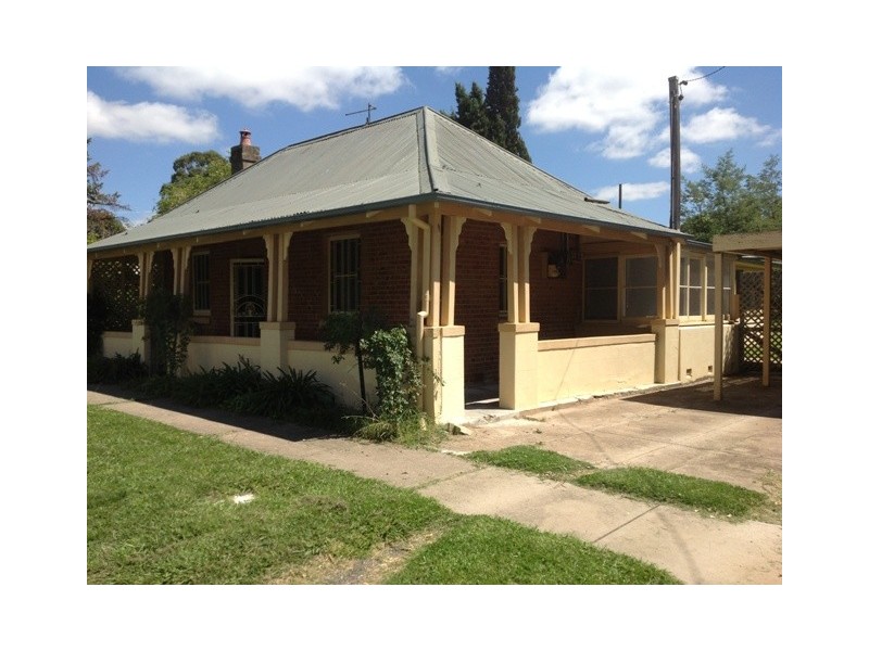 367 Rankin St, Bathurst NSW 2795