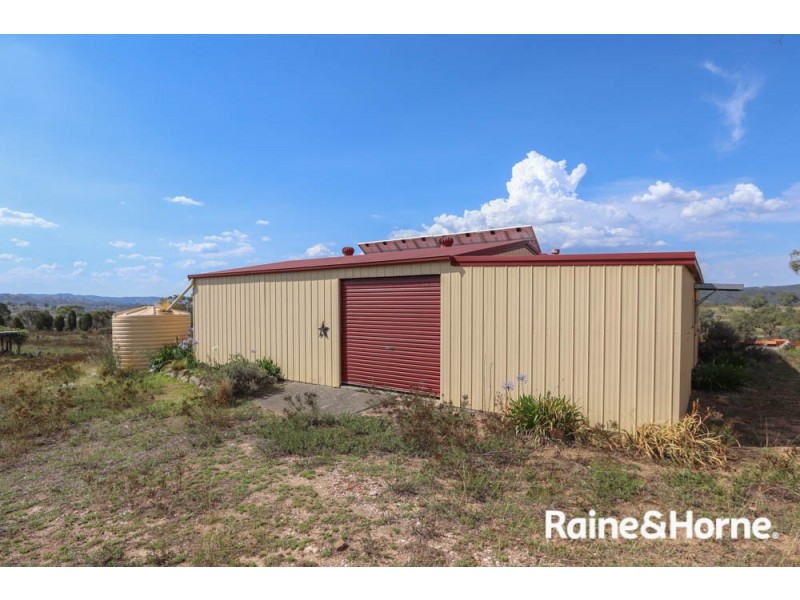 211 Pine Ridge Road, Rock Forest NSW 2795