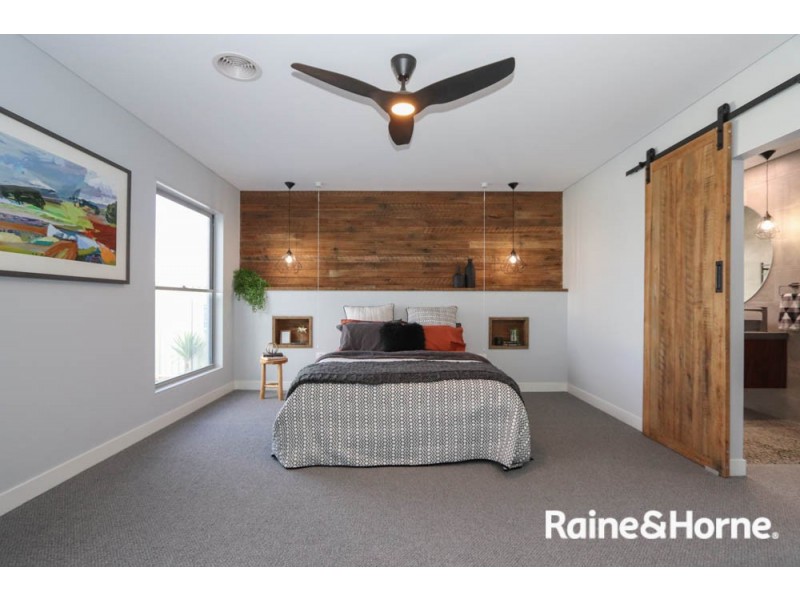 36 Ignatius Place, Kelso NSW 2795