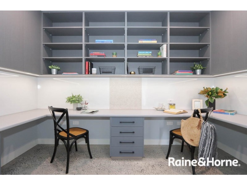 36 Ignatius Place, Kelso NSW 2795