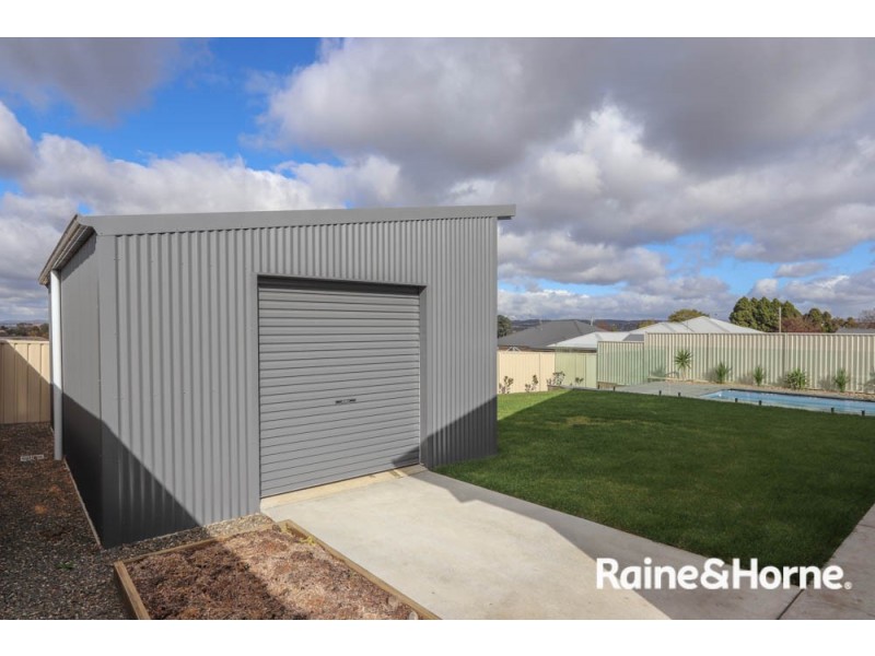 36 Ignatius Place, Kelso NSW 2795