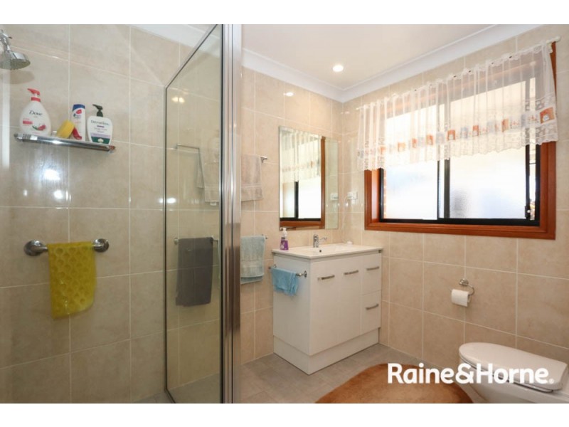 3 McCarthy Close, Eglinton NSW 2795
