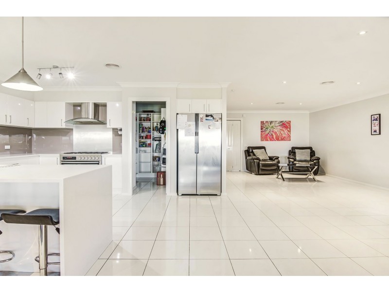 3 Gibsone Drive, Bathurst NSW 2795