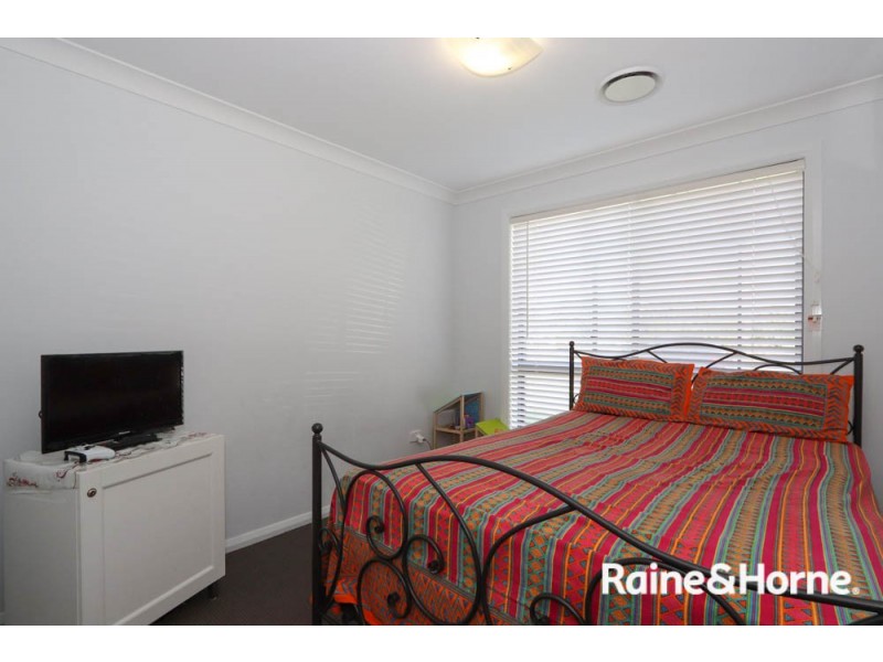 94 Peel Street, Bathurst NSW 2795