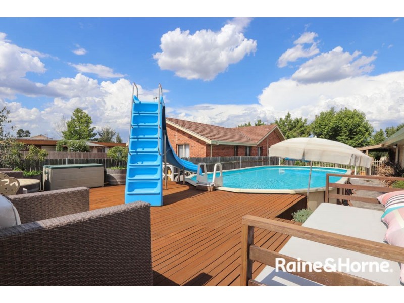 19 Hamilton Street, Eglinton NSW 2795