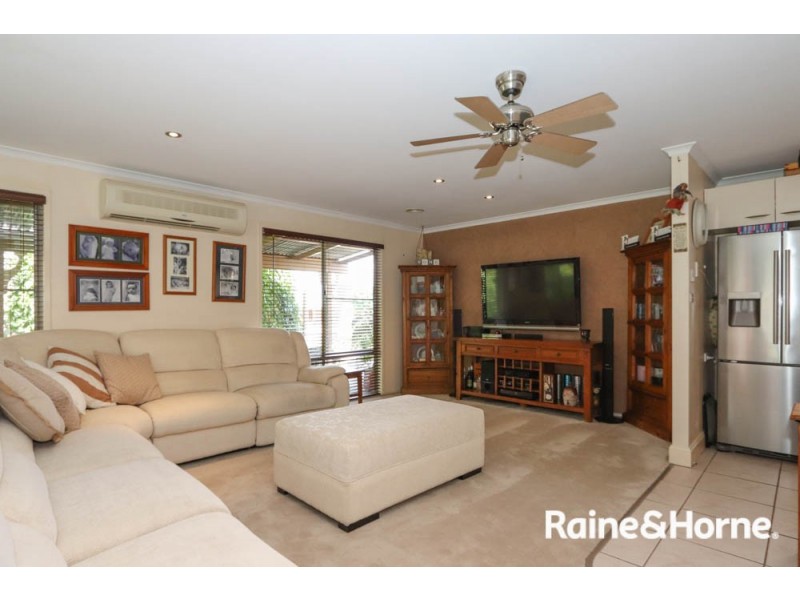 19 Hamilton Street, Eglinton NSW 2795