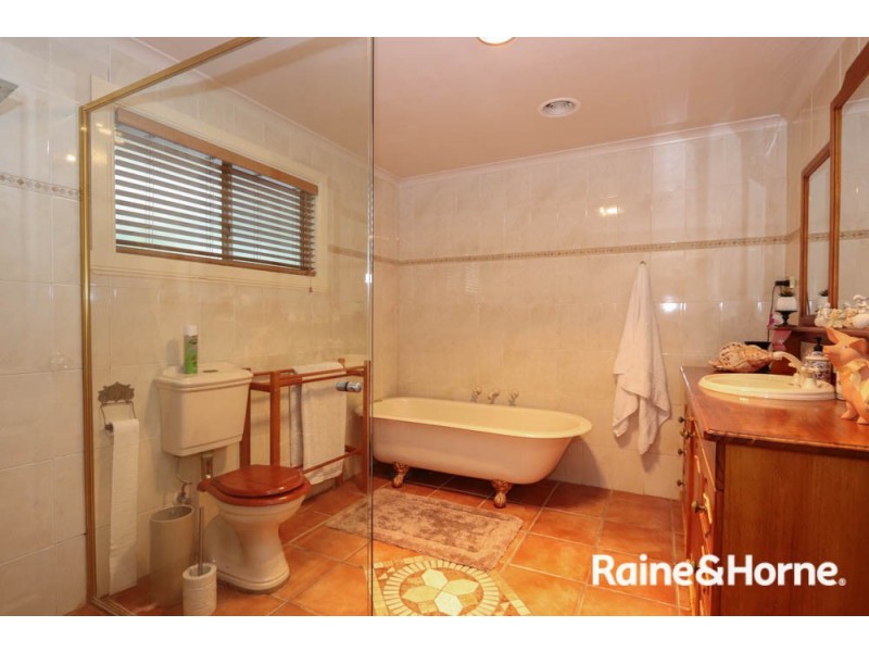 19 Hamilton Street, Eglinton NSW 2795