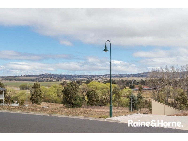 11 Parer Road, Abercrombie NSW 2795