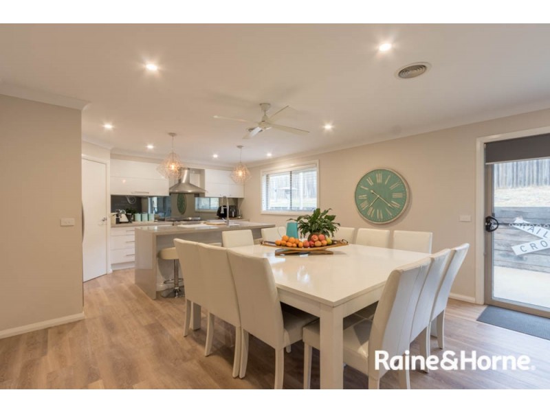 11 Parer Road, Abercrombie NSW 2795