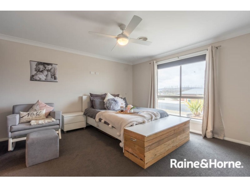 11 Parer Road, Abercrombie NSW 2795