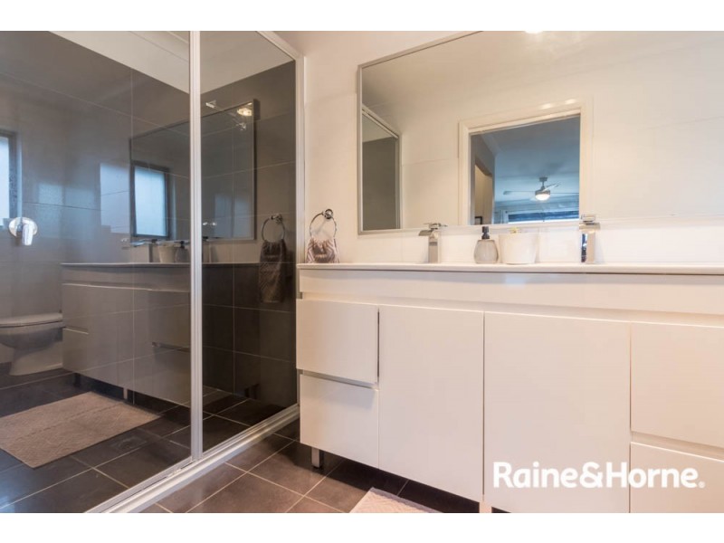 11 Parer Road, Abercrombie NSW 2795