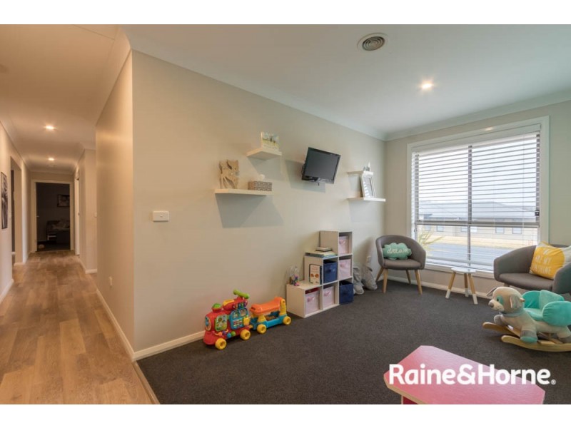 11 Parer Road, Abercrombie NSW 2795