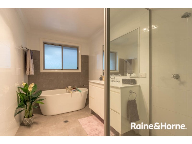 11 Parer Road, Abercrombie NSW 2795