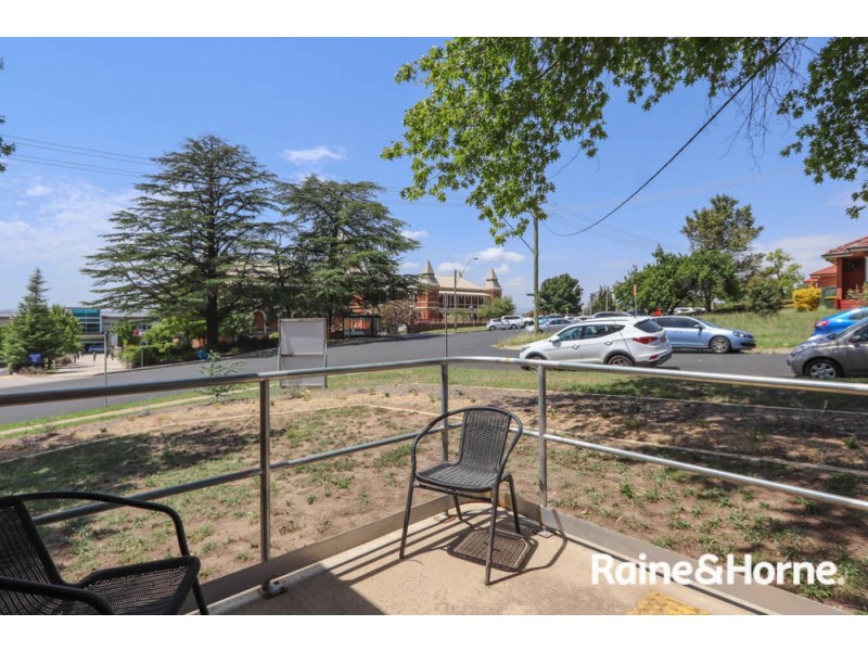 430 Howick Street, West Bathurst NSW 2795