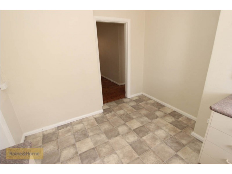 248 Lambert Street, West Bathurst NSW 2795