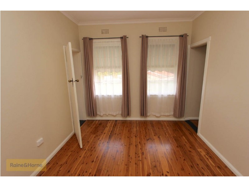 248 Lambert Street, West Bathurst NSW 2795