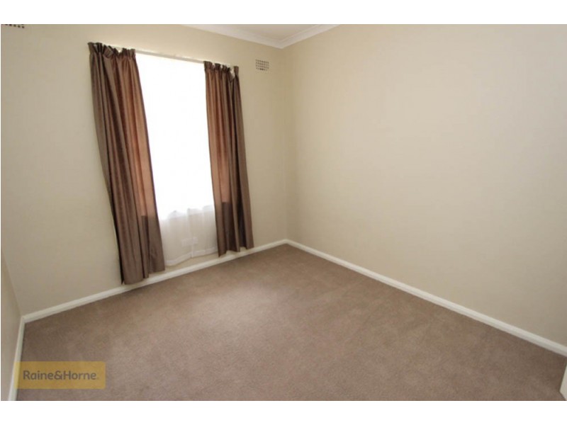 248 Lambert Street, West Bathurst NSW 2795