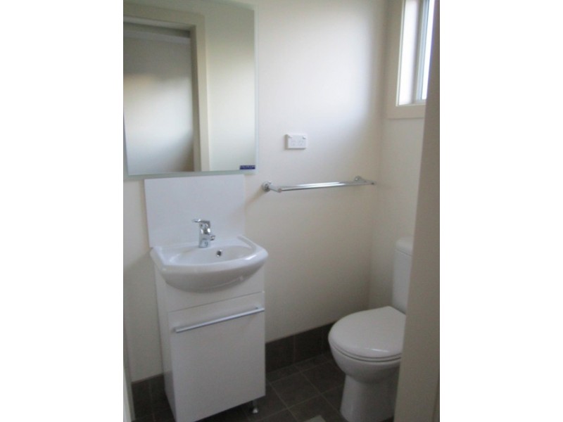 4/197a Browning, Bathurst NSW 2795