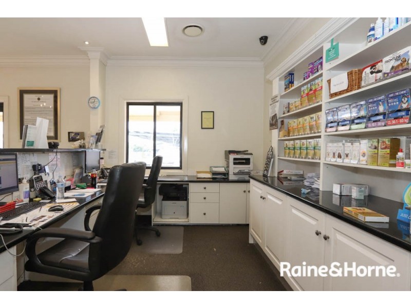 90 Rankin Street, Bathurst NSW 2795