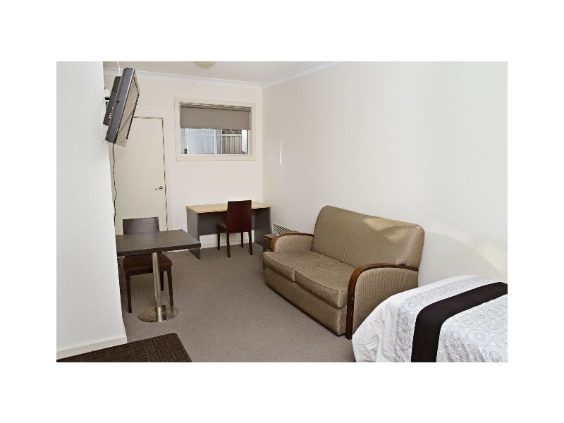 5/197a Browning St, Bathurst NSW 2795