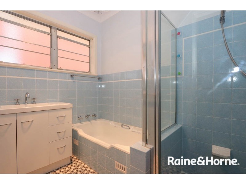 3 White Street, West Bathurst NSW 2795