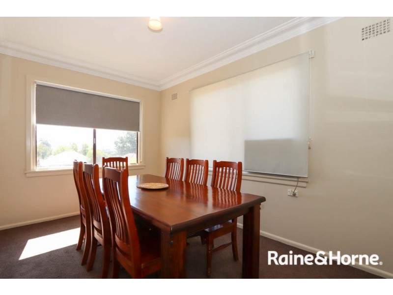 12 Daly Street, West Bathurst NSW 2795