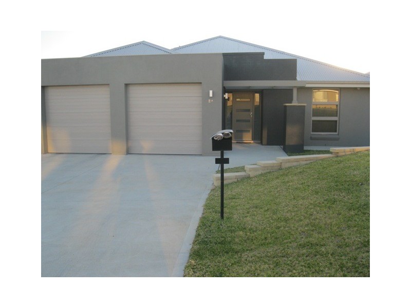 2A She Oak Pl, Kelso NSW 2795