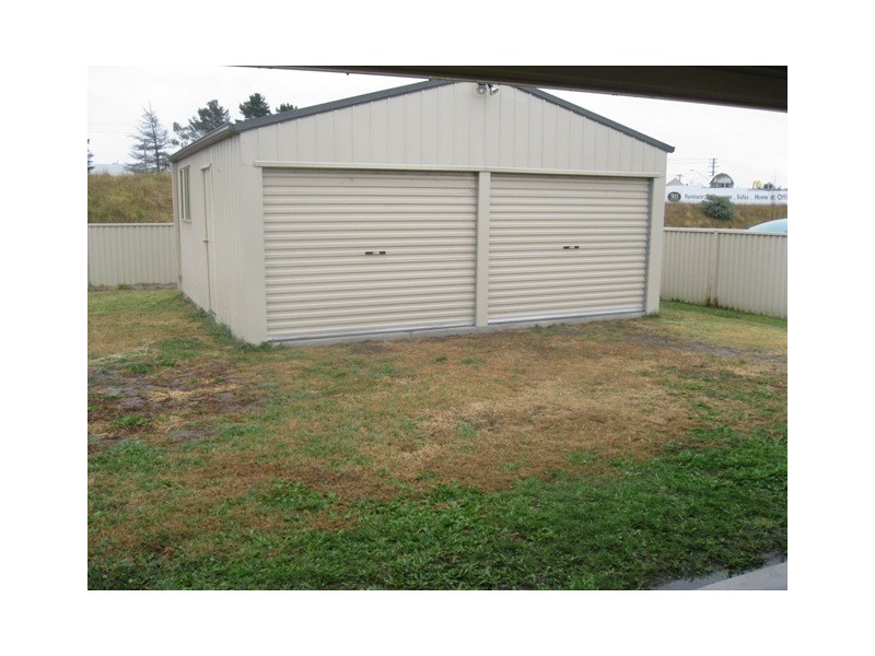 38 Sundown Drive, Bathurst NSW 2795