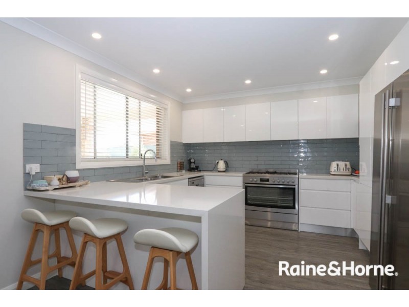 7 Barney Street, Windradyne NSW 2795