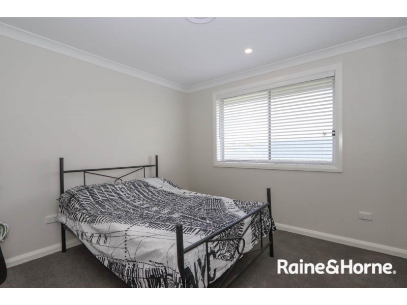 7 Barney Street, Windradyne NSW 2795