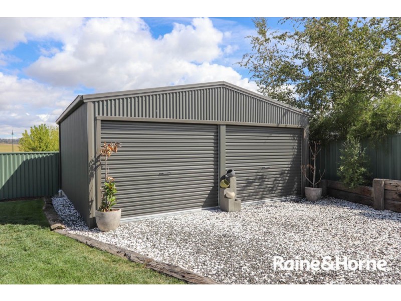 7 Barney Street, Windradyne NSW 2795