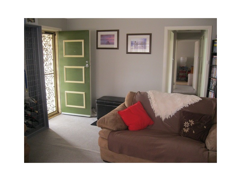 5 Miriyan Dr, Bathurst NSW 2795