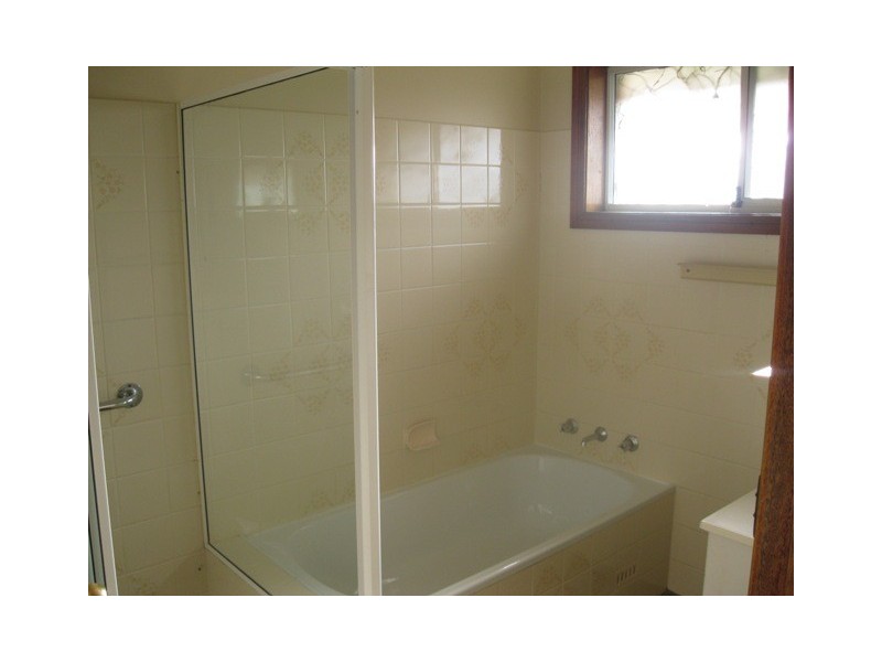 4  Scott Place, Kelso NSW 2795