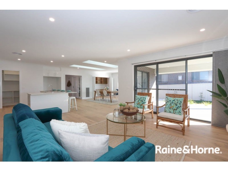 20 McGillan Drive, Kelso NSW 2795