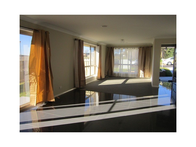 1A Miller St, Bathurst NSW 2795