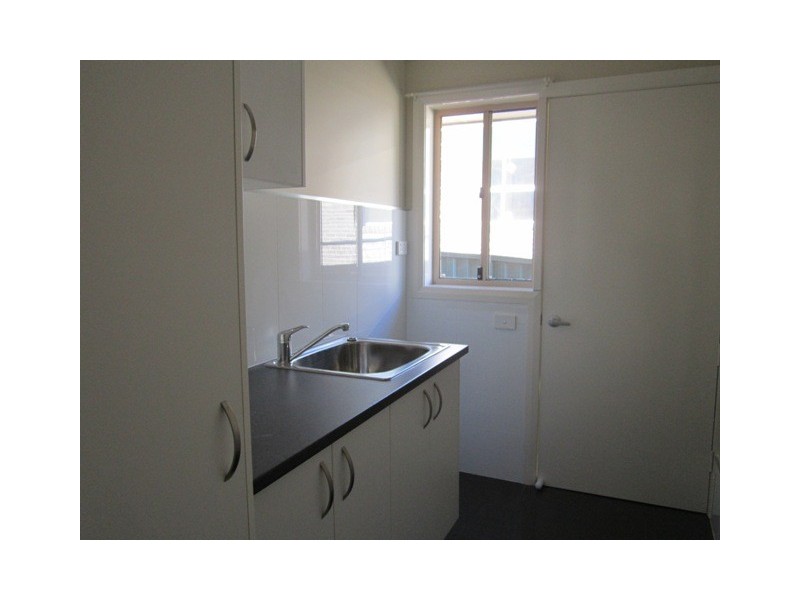 1A Miller St, Bathurst NSW 2795