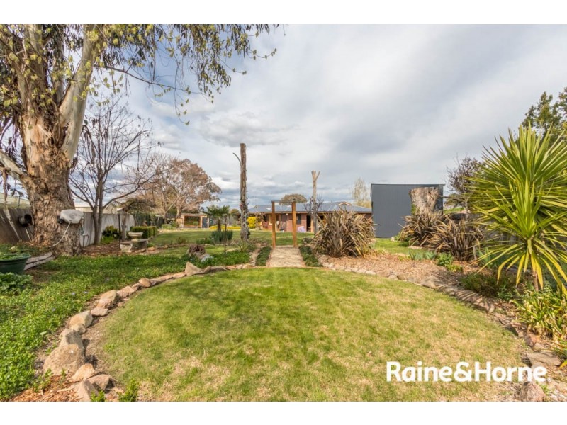 97 Taylor Street, Eglinton NSW 2795